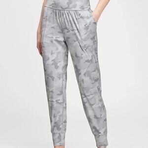 Gap Jogger Camo Eclipse Gray Large Athleisure Pant High Waist Pocket Workout Gym